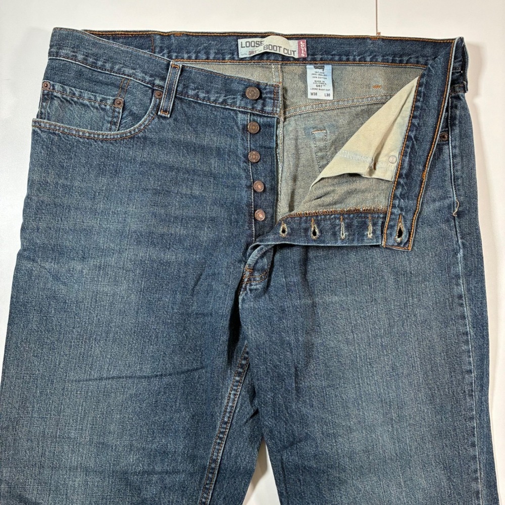 Vintage Levi's 567 Loose‎ Boot Cut Jeans 38x30 Blue Denim Button Fly Baggy 90s